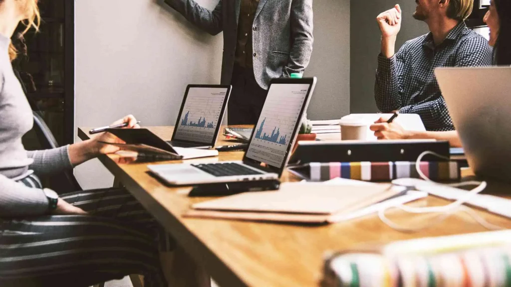 equipo-de-trabajo-digital